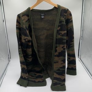 Rue 21 size medium camouflage, ladies cardigan